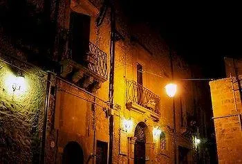 Palazzo Dei Marchesi Di Roccabianca